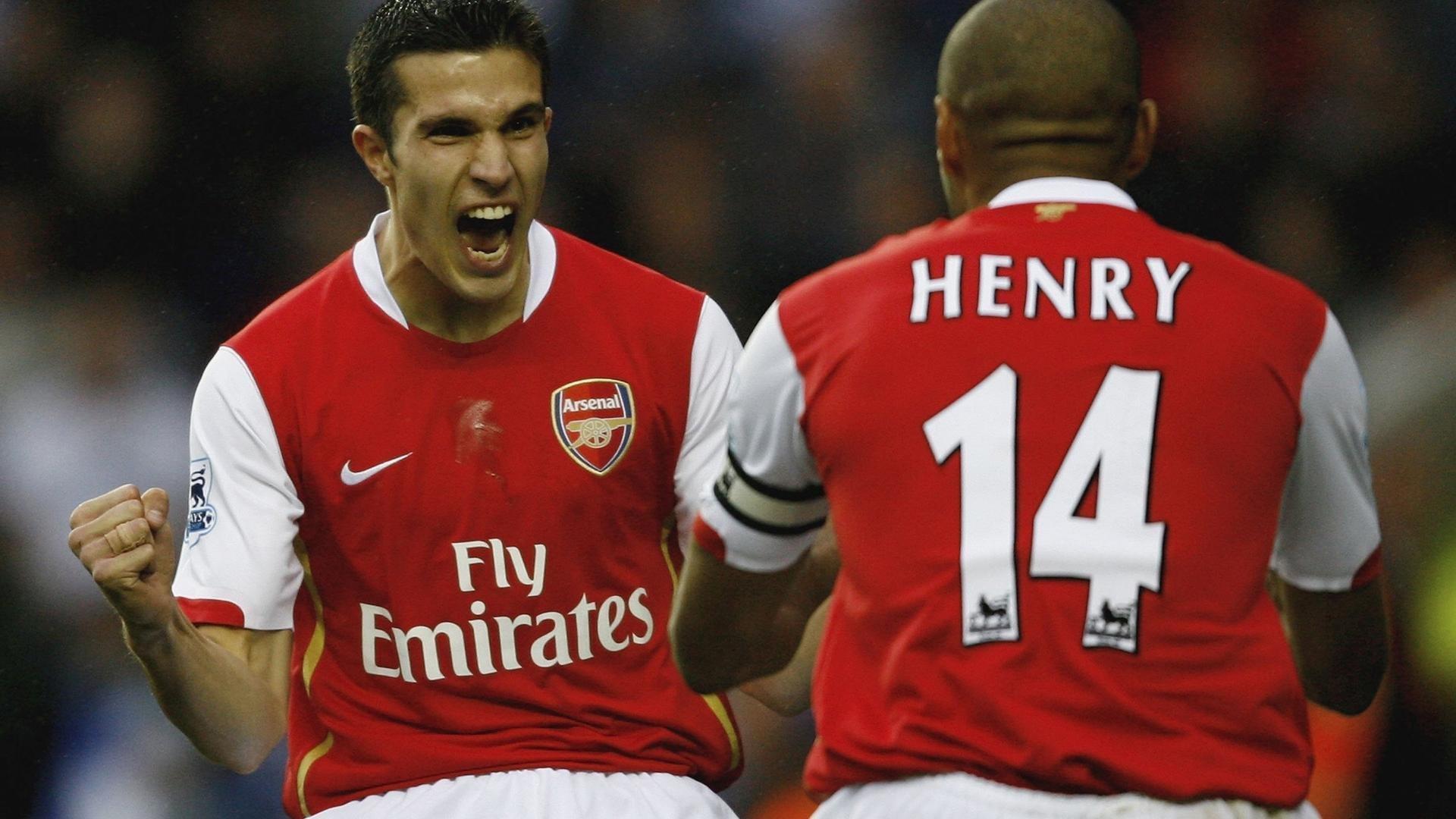 斯洛特赛后解释换人策略，未遣萨拉赫因战术考量，称若需进球定会派他登场